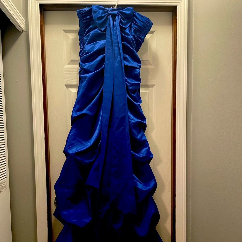 Navy Blue Betsy and Adam Prom Dress size 14